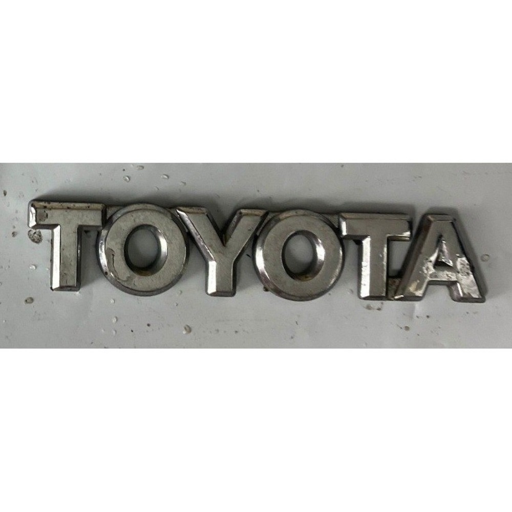 Toyota TOYOTA Emblem Badge Chrome‎ OEM Used